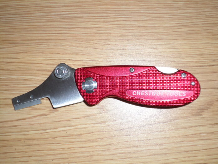 Red handled chestnut tools blade sharpener